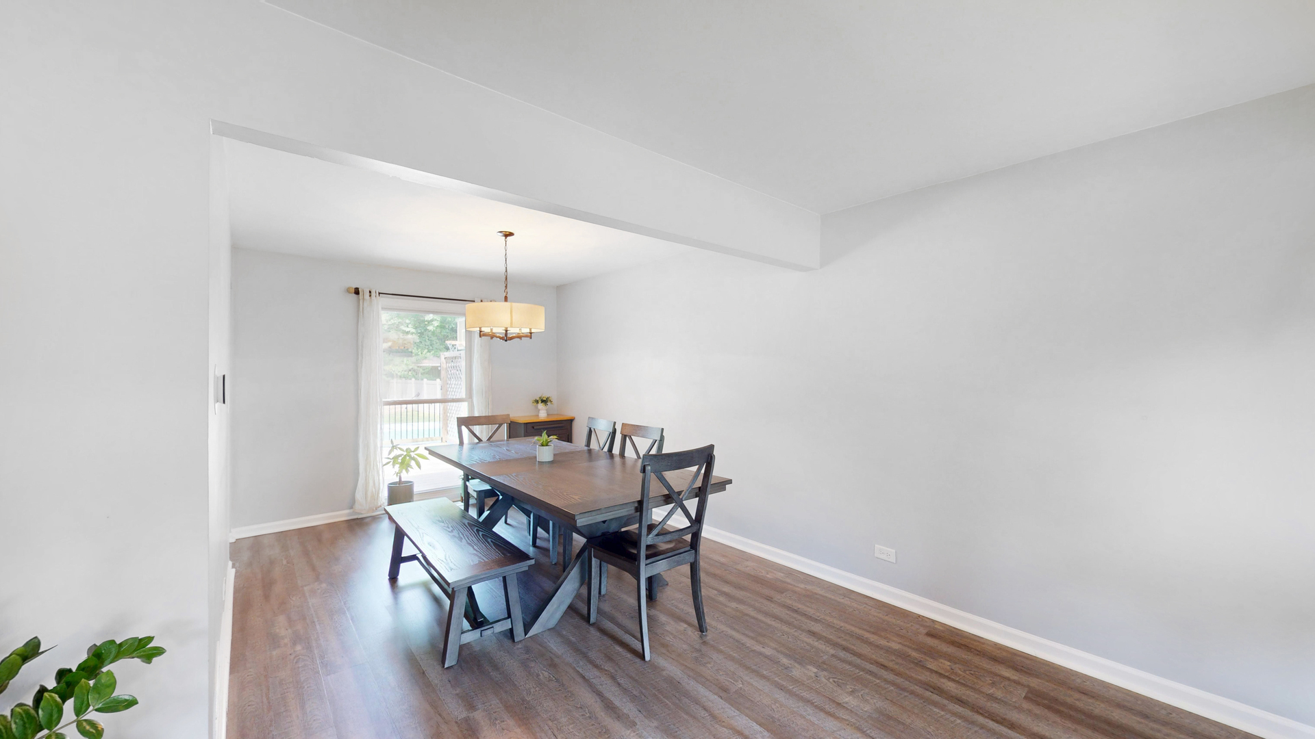 11S556 Book Road Naperville, IL 60564 - Photo 6 of 31