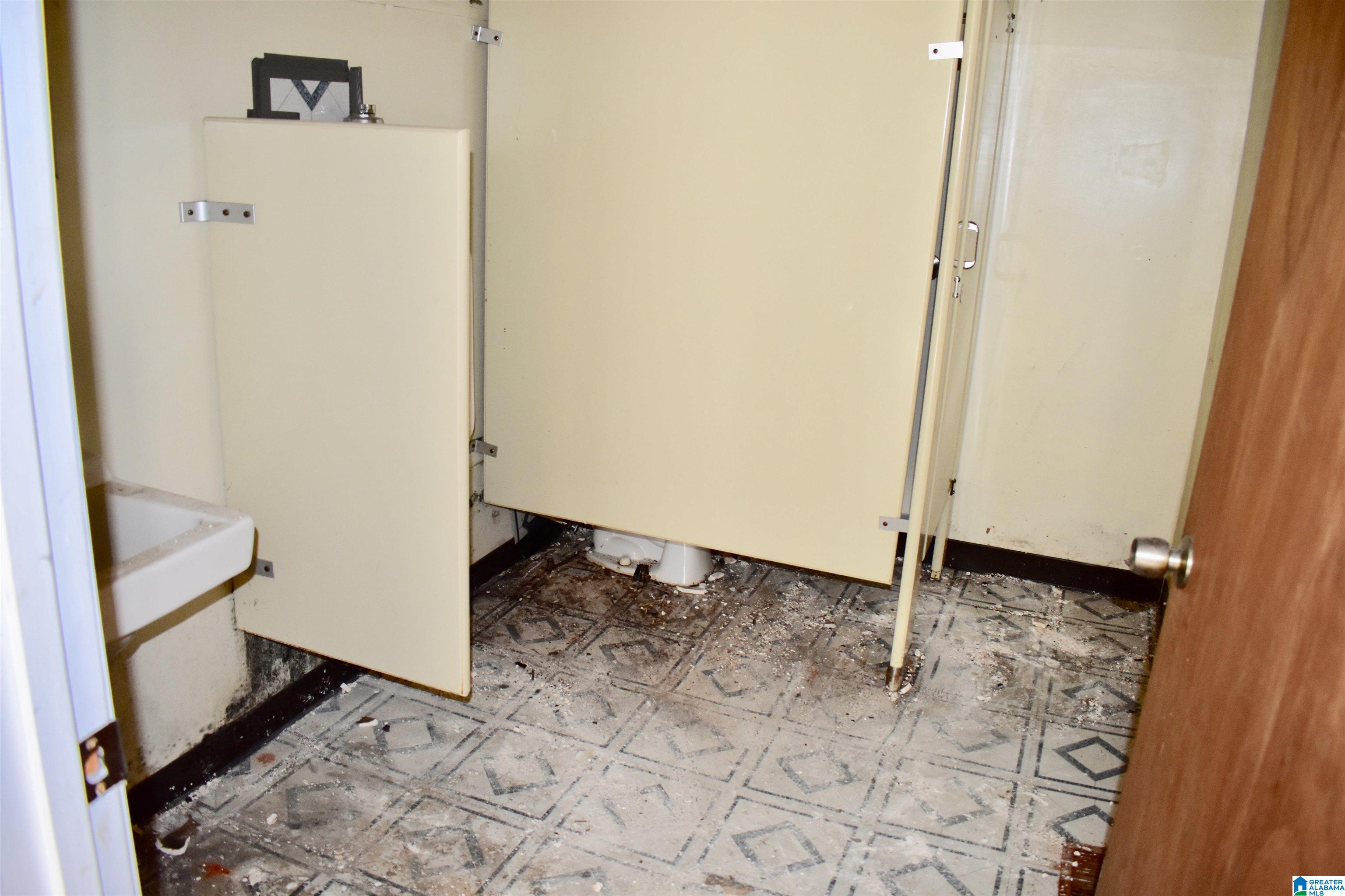 5321 Court G Fairfield, AL 35064 - Photo 7 of 13
