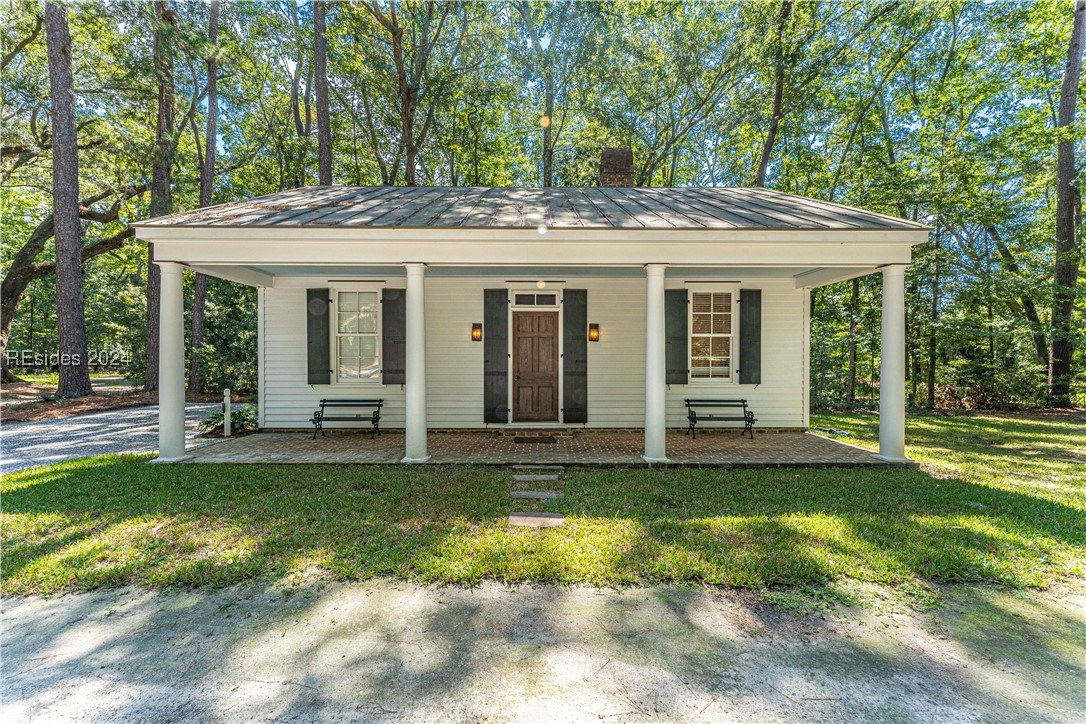 92 Dean Hall Road Seabrook, SC 29940 - Photo 19 of 99 The library front elevation