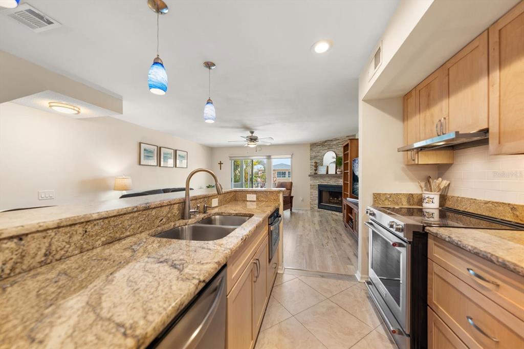 659 Garland Circle Indian Rocks Beach, FL 33785 - Photo 5 of 64