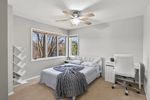 $425,000 | 8945 Preserve Boulevard, Eden Prairie, MN 55347