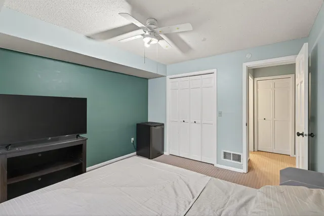 $425,000 | 8945 Preserve Boulevard, Eden Prairie, MN 55347