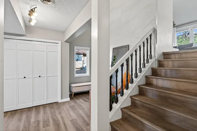 $425,000 | 8945 Preserve Boulevard, Eden Prairie, MN 55347