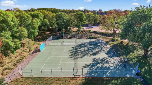 $425,000 | 8945 Preserve Boulevard, Eden Prairie, MN 55347