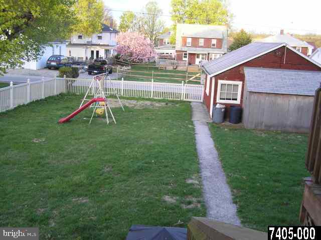 135 North High Street Spring Grove, PA 17362 - Photo 8 of 9