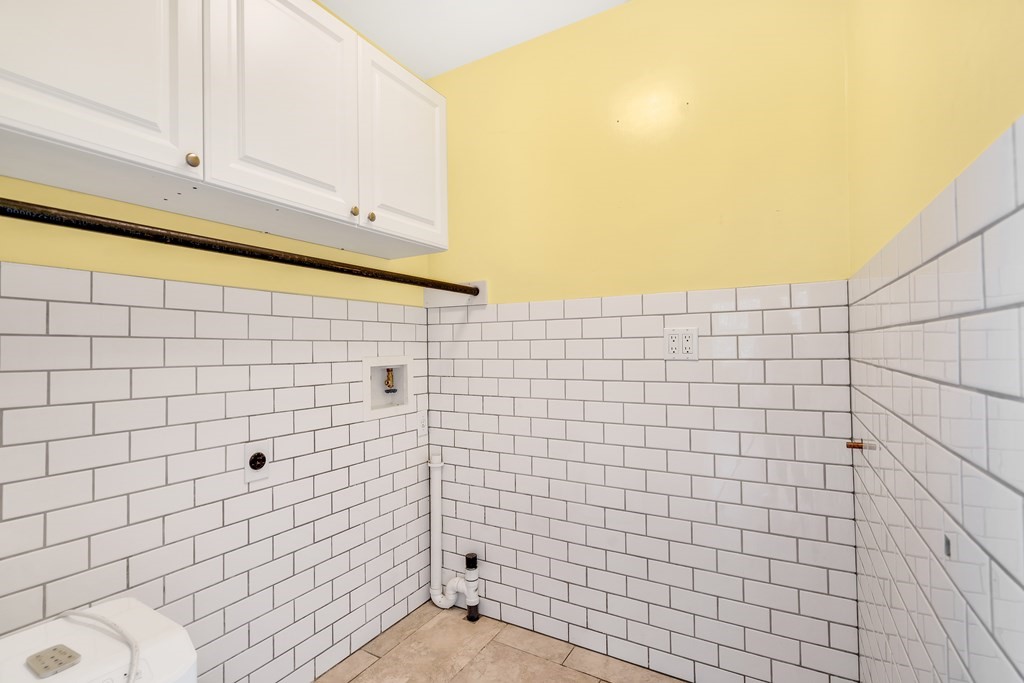 236 Gates Pond Road Berlin, MA 01503 - Photo 16 of 42 a bathroom with a shower