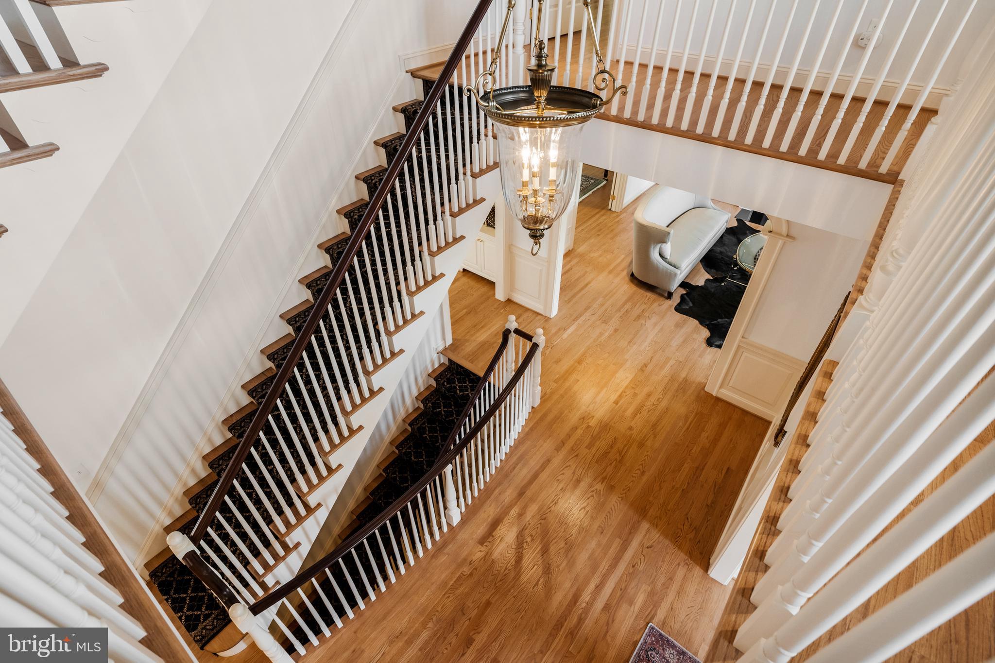 809 Matlack Drive Moorestown, NJ 08057 - Photo 10 of 67 a view of entryway