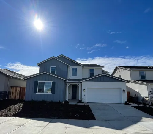 $929,990 | 633 Silver Canoe Court, Roseville, CA 95747