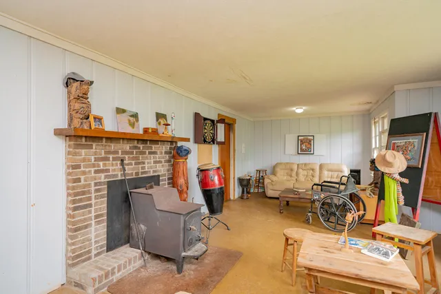 $575,000 | 1242 Highway 64, Ocoee, TN 37361