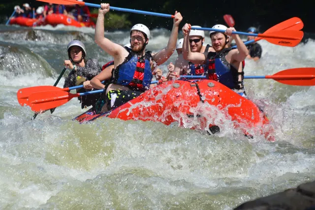 $575,000 | 1242 Highway 64, Ocoee, TN 37361