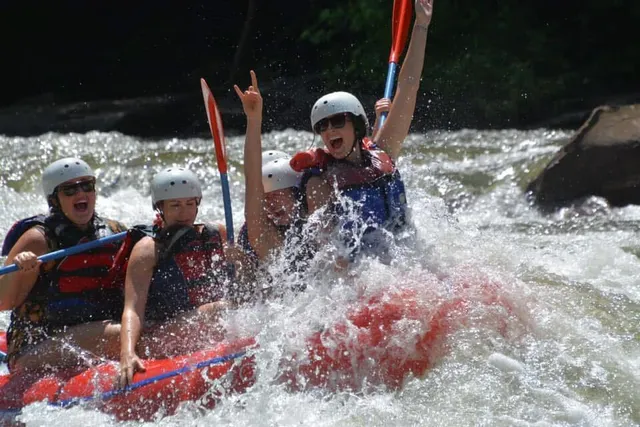 $575,000 | 1242 Highway 64, Ocoee, TN 37361