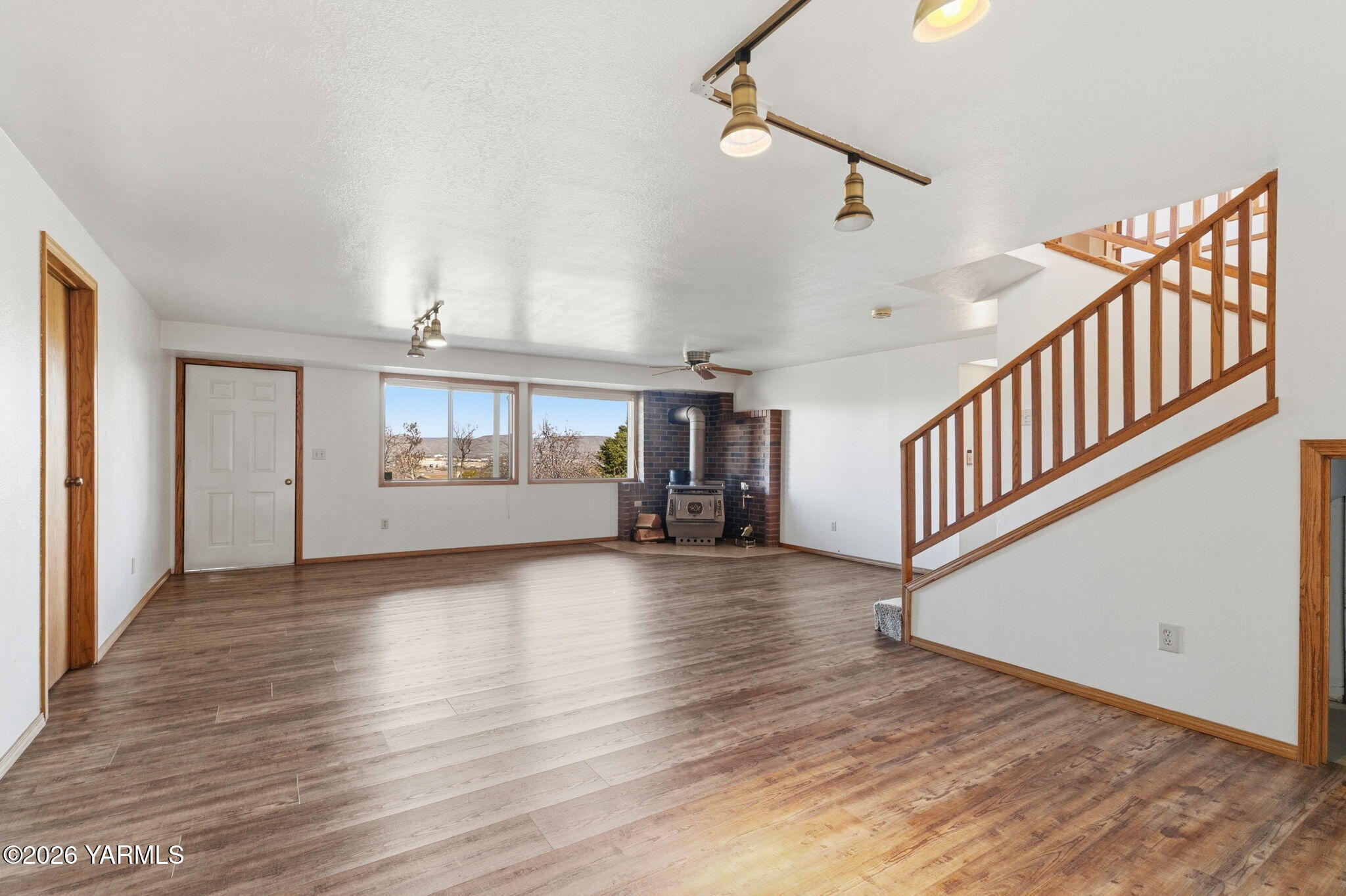 3409 Goodman Road Yakima, WA 98903 - Photo 22 of 34 Cuevas_260309_GoodmanRd_Yakima_27