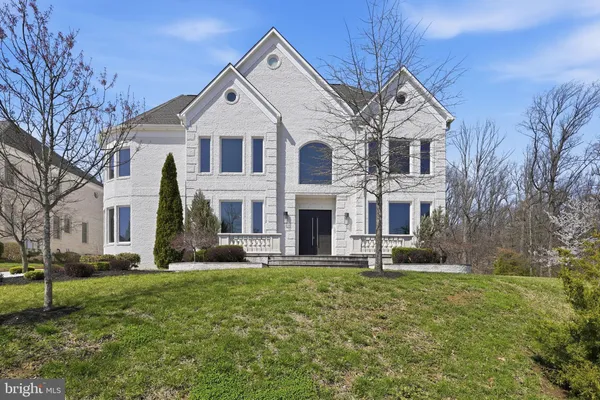 $2,600,000 | 6600 Reserves Hill Court, Annandale, VA 22003