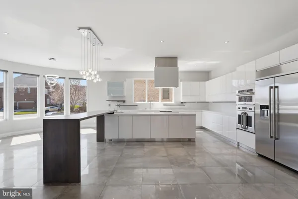 $2,600,000 | 6600 Reserves Hill Court, Annandale, VA 22003