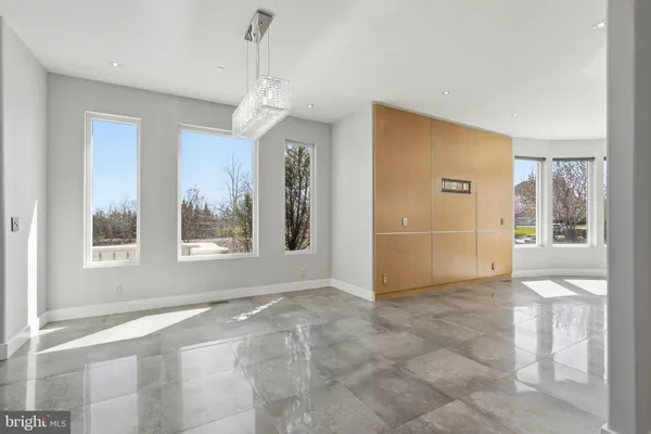 $2,600,000 | 6600 Reserves Hill Court, Annandale, VA 22003