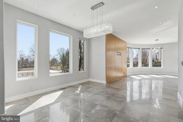 $2,600,000 | 6600 Reserves Hill Court, Annandale, VA 22003