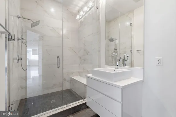 $2,600,000 | 6600 Reserves Hill Court, Annandale, VA 22003