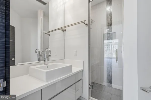 $2,600,000 | 6600 Reserves Hill Court, Annandale, VA 22003