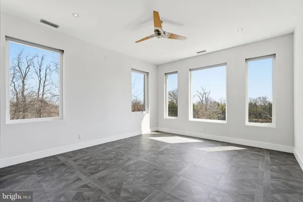 $2,600,000 | 6600 Reserves Hill Court, Annandale, VA 22003