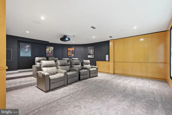 $2,600,000 | 6600 Reserves Hill Court, Annandale, VA 22003