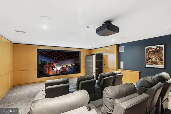 $2,600,000 | 6600 Reserves Hill Court, Annandale, VA 22003