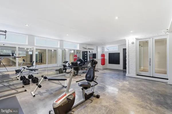 $2,600,000 | 6600 Reserves Hill Court, Annandale, VA 22003