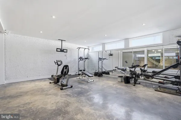 $2,600,000 | 6600 Reserves Hill Court, Annandale, VA 22003