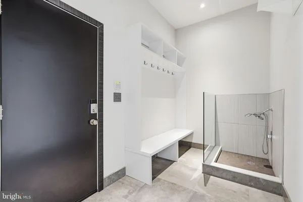 $2,600,000 | 6600 Reserves Hill Court, Annandale, VA 22003