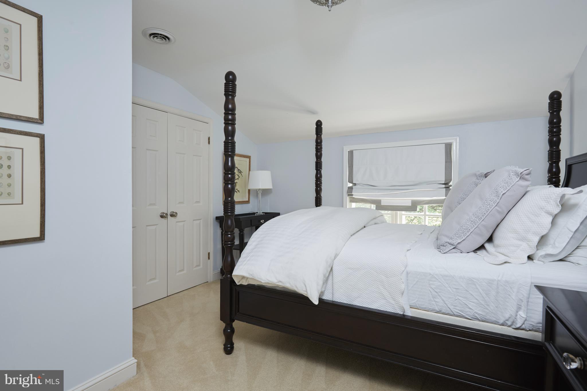 12821 Three Sisters Road Potomac, MD 20854 - Photo 22 of 30 Bedroom