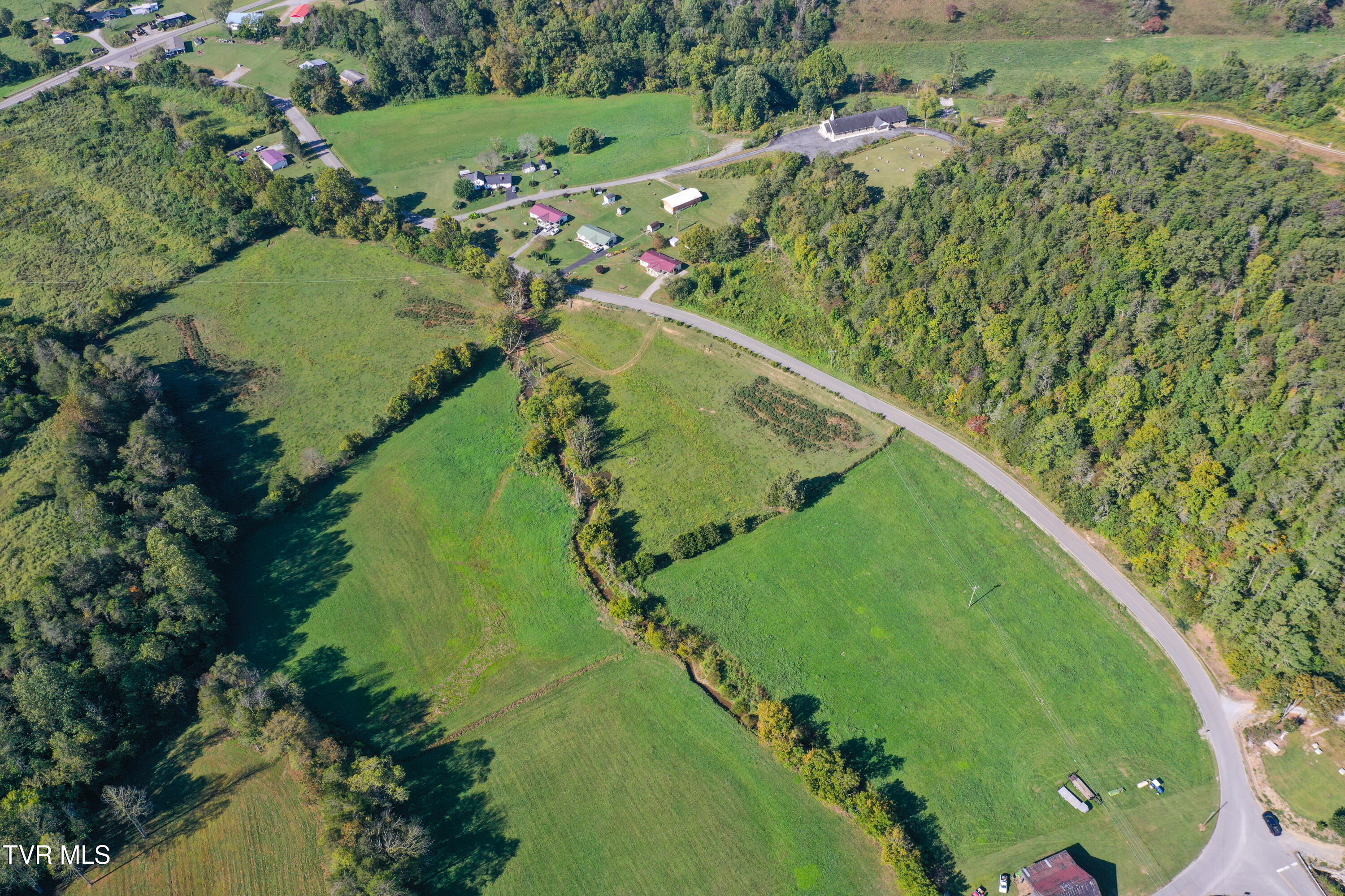 Tbd Back Valley Road Sneedville, TN 37869 - Photo 4 of 22 Photo Sep 18 2025, 10 30 57 AM