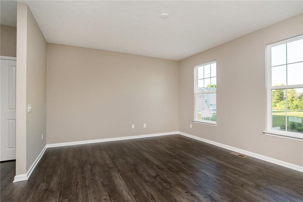 13047 Raritan Drive Fishers, IN 46038 - Photo 4 of 27 Gallery Image 4