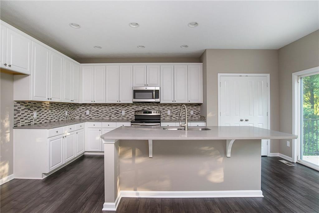 13047 Raritan Drive Fishers, IN 46038 - Photo 10 of 27 Gallery Image 10