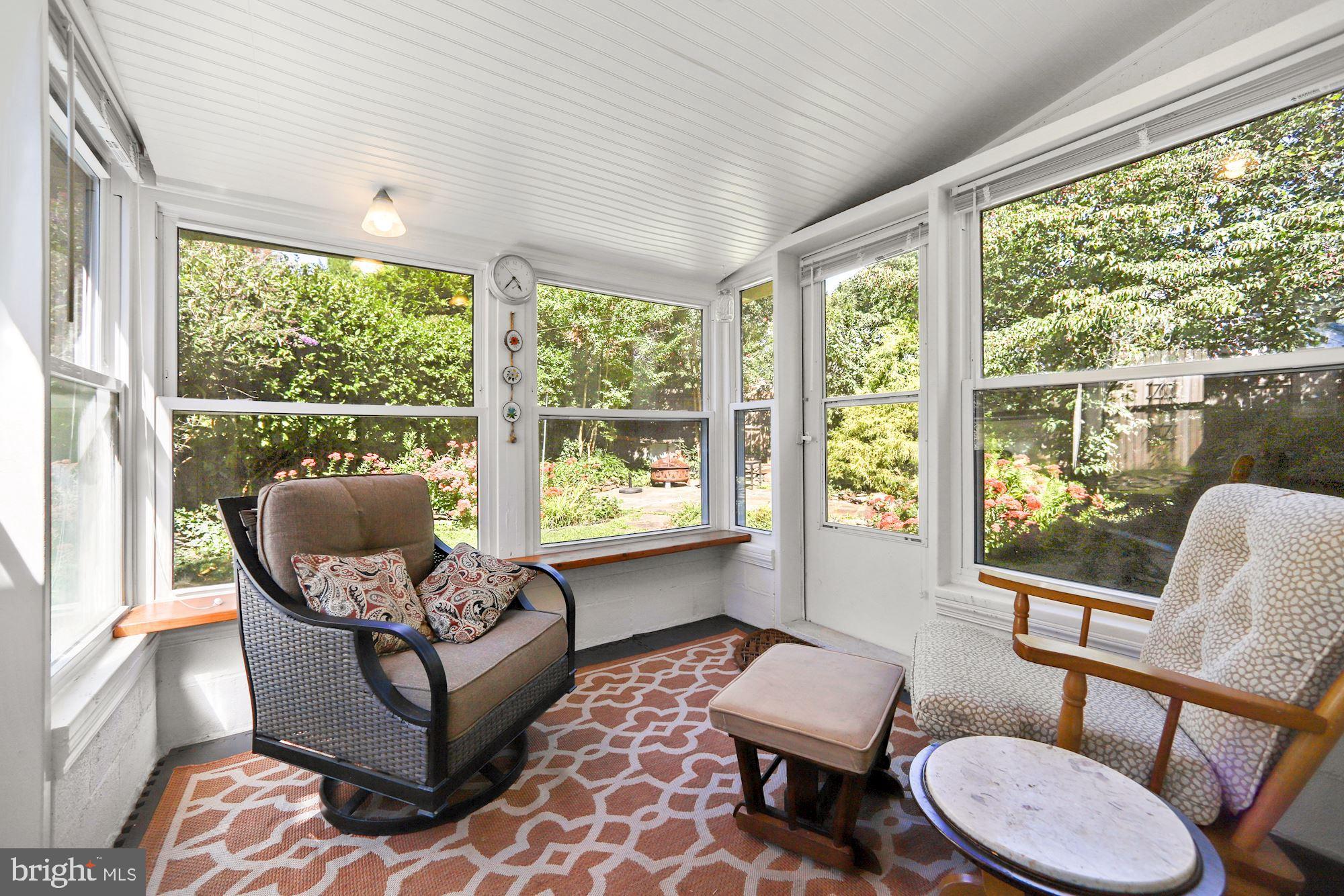 6201 Wedgewood Road Bethesda, MD 20817 - Photo 17 of 31 Sun room