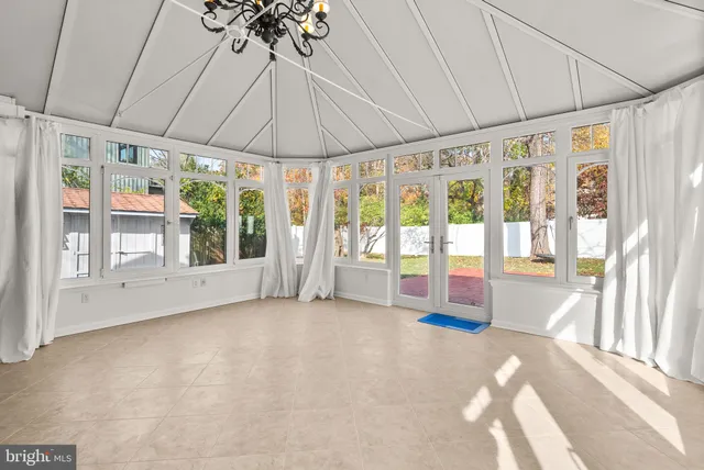 $4,500 | 10130 Blake Lane, Oakton, VA 22124