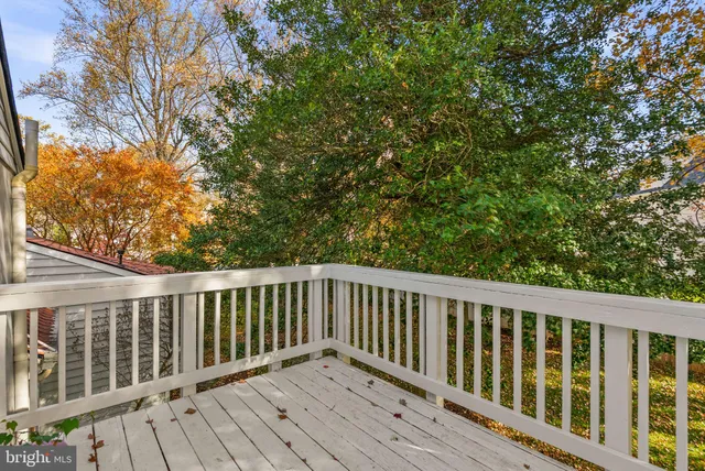 $4,500 | 10130 Blake Lane, Oakton, VA 22124