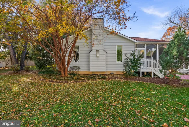 $4,500 | 10130 Blake Lane, Oakton, VA 22124