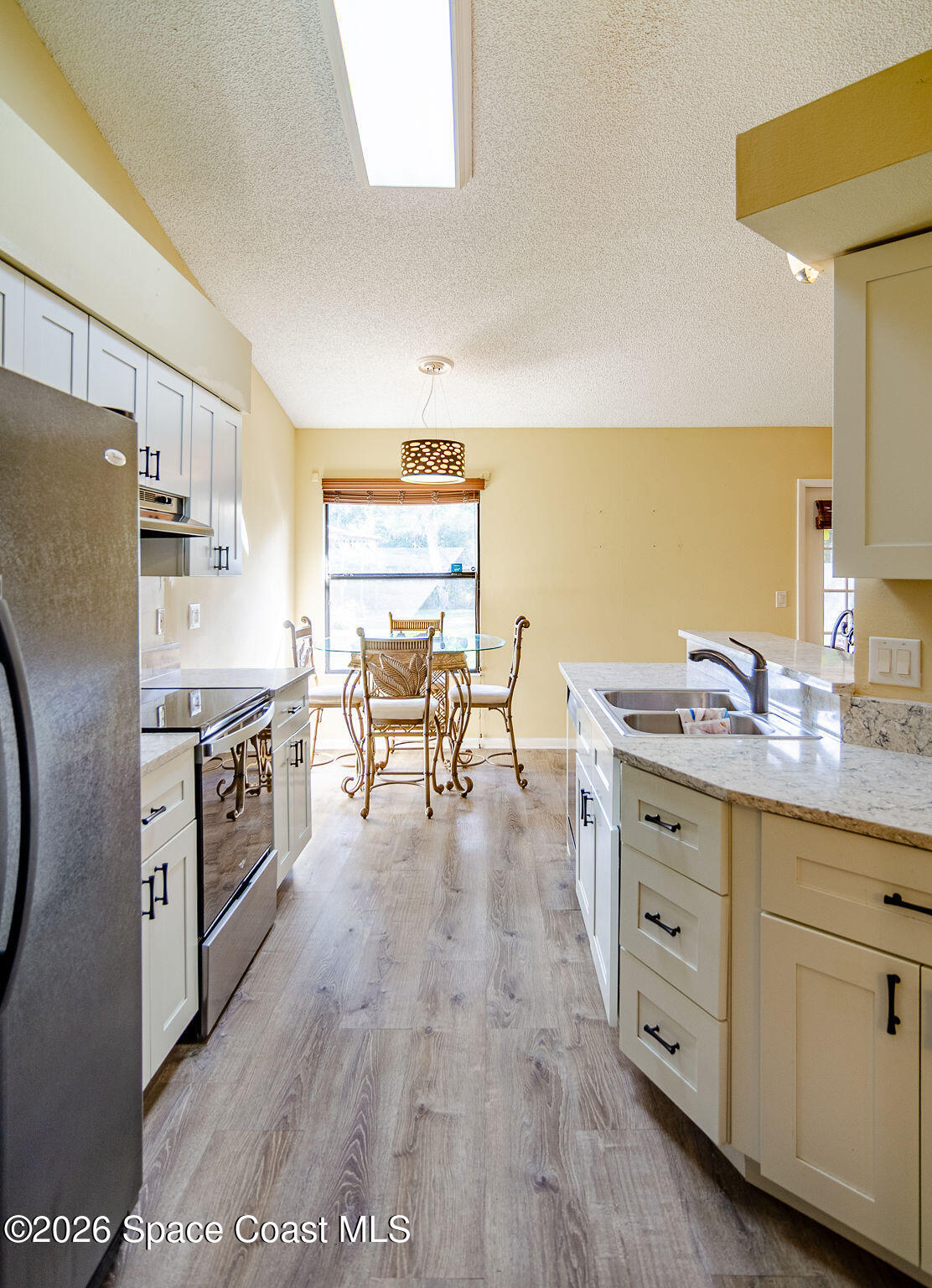 5505 95th Street Sebastian, FL 32958 - Photo 10 of 29 550595th-17