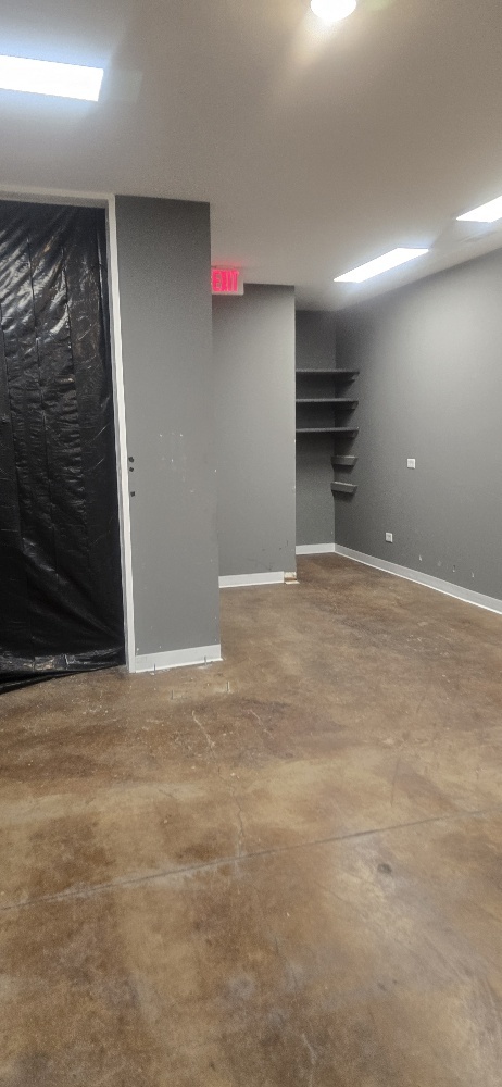 4410 Highway 176, Unit 9 Crystal Lake, IL 60012 - Photo 4 of 13 a view of an empty room