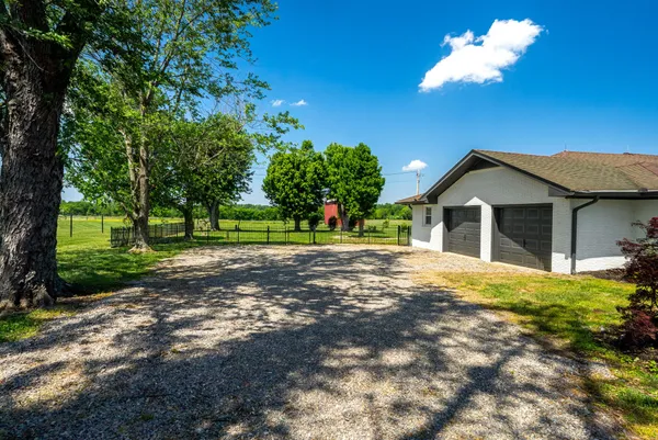 $724,900 | 5654 Borthick Road, Springfield, TN 37172