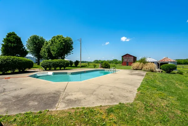 $724,900 | 5654 Borthick Road, Springfield, TN 37172