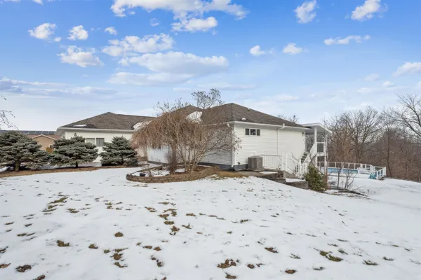 $550,000 | 214 Eagle Drive, McGregor, IA 52157