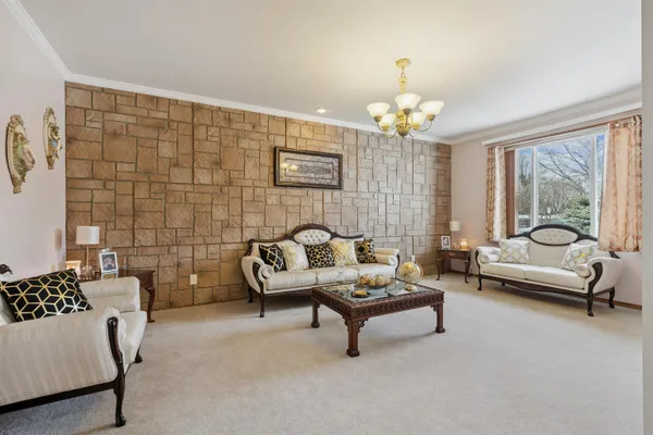 $550,000 | 214 Eagle Drive, McGregor, IA 52157