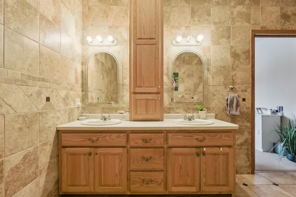 $550,000 | 214 Eagle Drive, McGregor, IA 52157