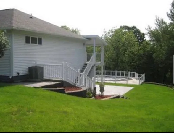 $550,000 | 214 Eagle Drive, McGregor, IA 52157