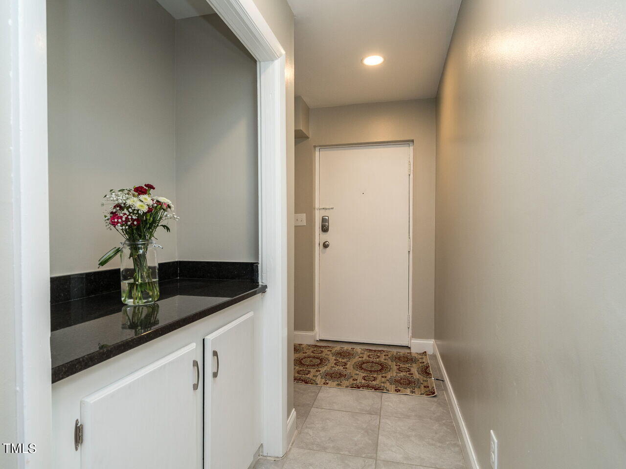 516 Pine Ridge Place, Unit 516 Raleigh, NC 27609 - Photo 3 of 24 003-1280x960-entry-foyer