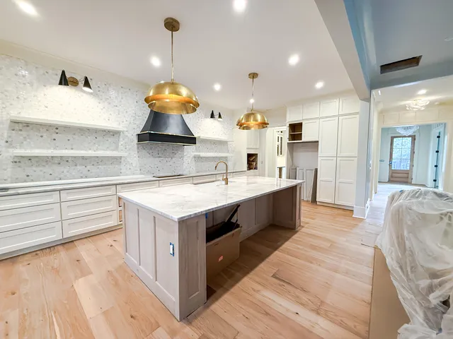 $4,675,000 | 6 29th Avenue, Isle of Palms, SC 29451