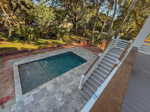 $4,675,000 | 6 29th Avenue, Isle of Palms, SC 29451