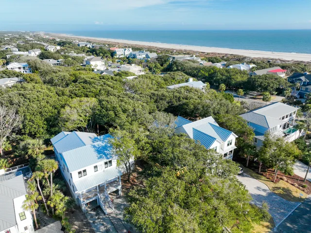 $4,675,000 | 6 29th Avenue, Isle of Palms, SC 29451