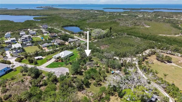 $199,900 | 1910 Kennedy Court, Terra Ceia, FL 34250