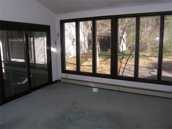 54 Old Garrison Road Sudbury, MA 01776 - Photo 3 of 10 Gallery Image 3